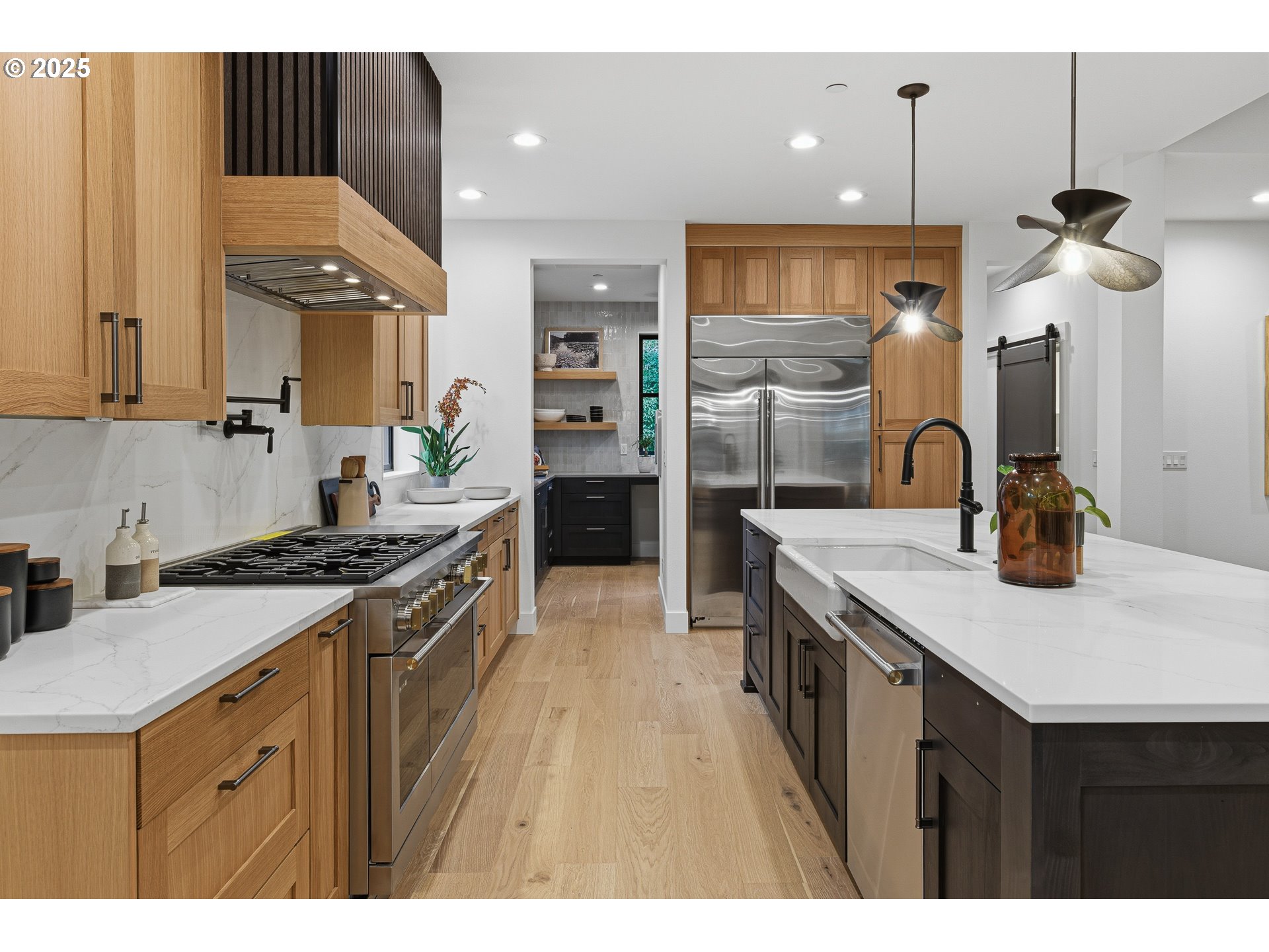 14100 Knaus Road Lake Oswego, OR 97034 - Photo 10 of 45