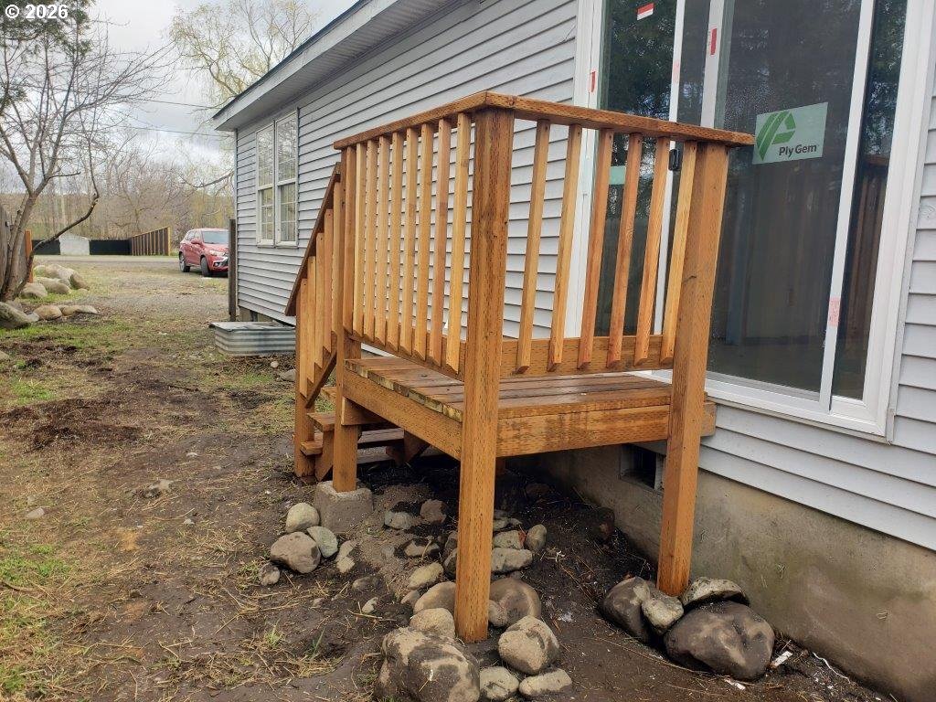 907 South College Street Joseph, OR 97846 - Photo 11 of 25 a view of backyard with deck and chair