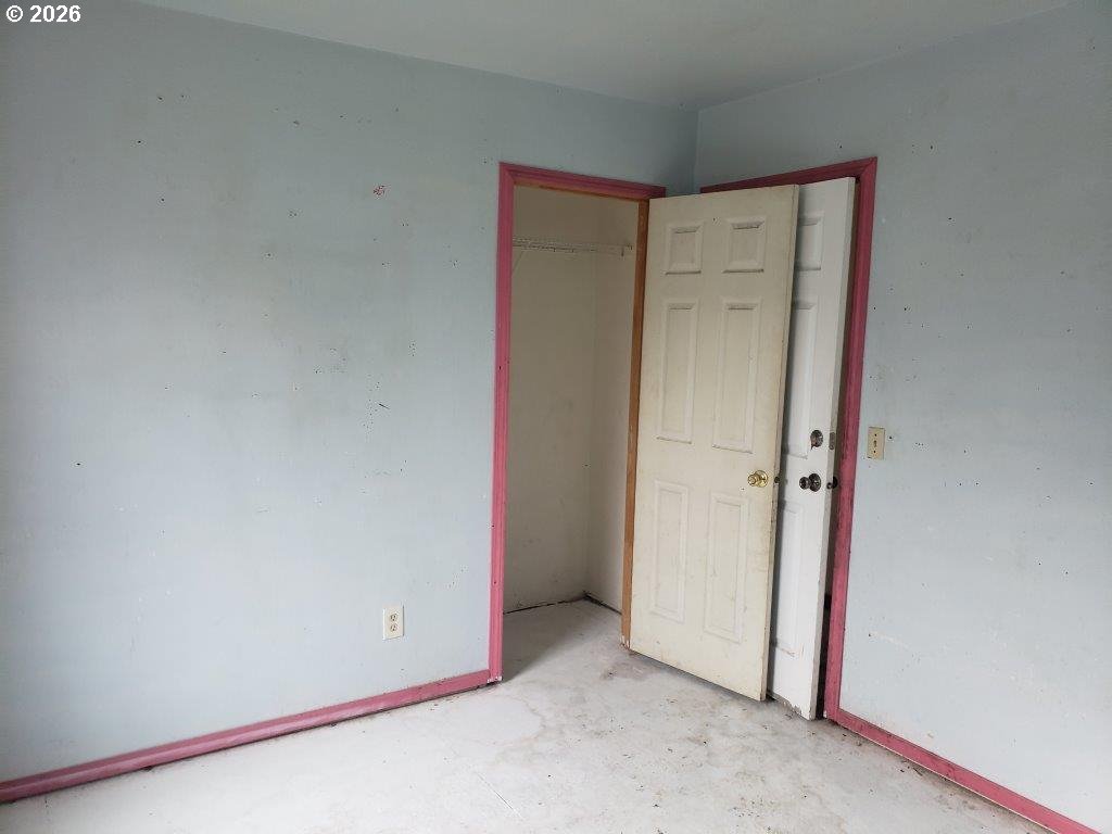 907 South College Street Joseph, OR 97846 - Photo 15 of 25 a view of an empty room