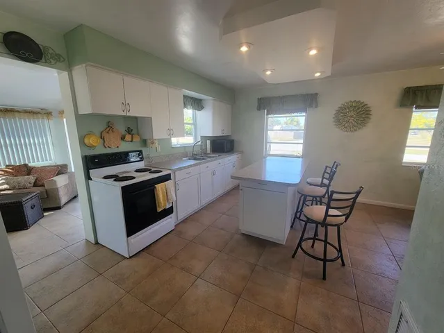 $1,600 | 8385 Aero Avenue, North Port, FL 34287