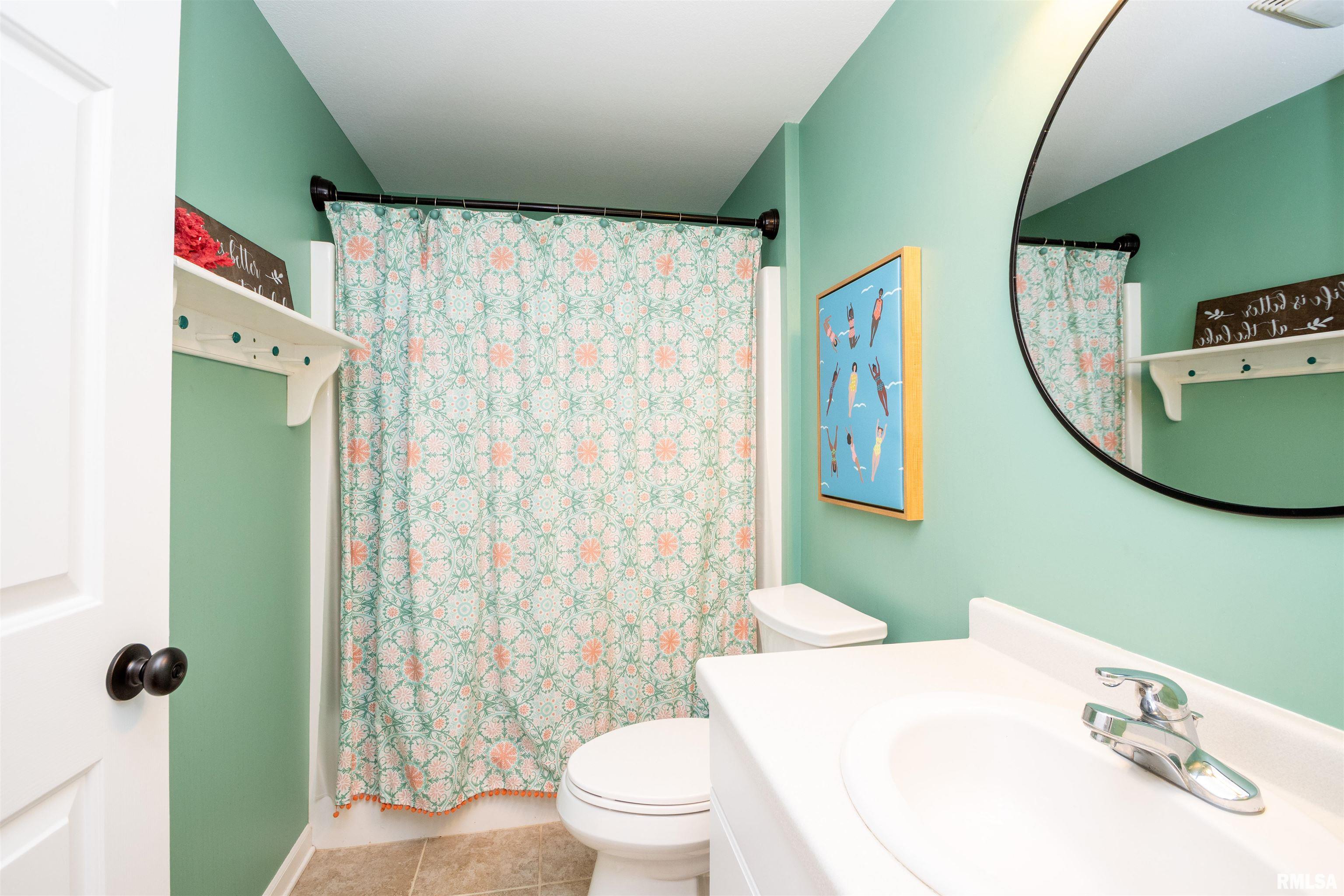 84 Walnut Court Dahinda, IL 61428 - Photo 16 of 53