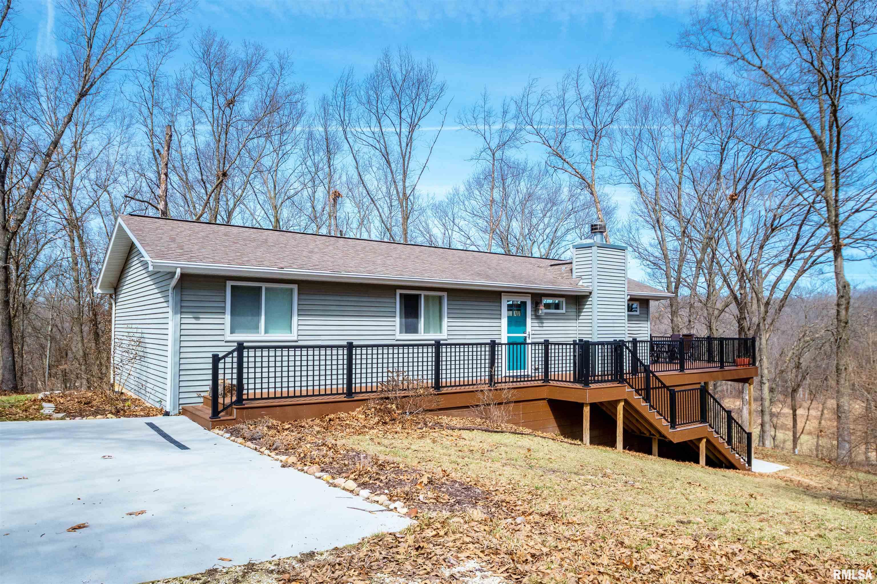 84 Walnut Court Dahinda, IL 61428 - Photo 2 of 53