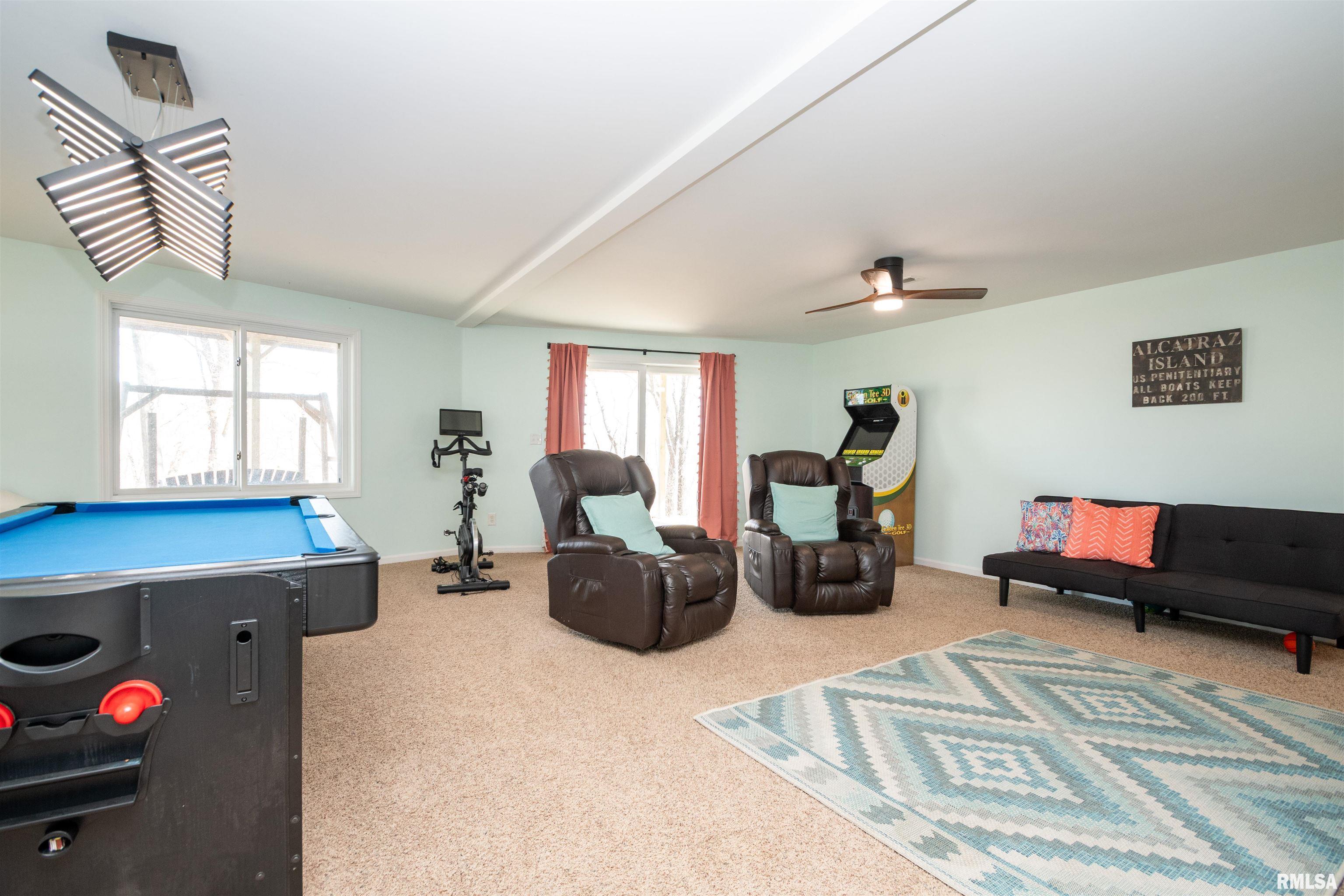 84 Walnut Court Dahinda, IL 61428 - Photo 25 of 53