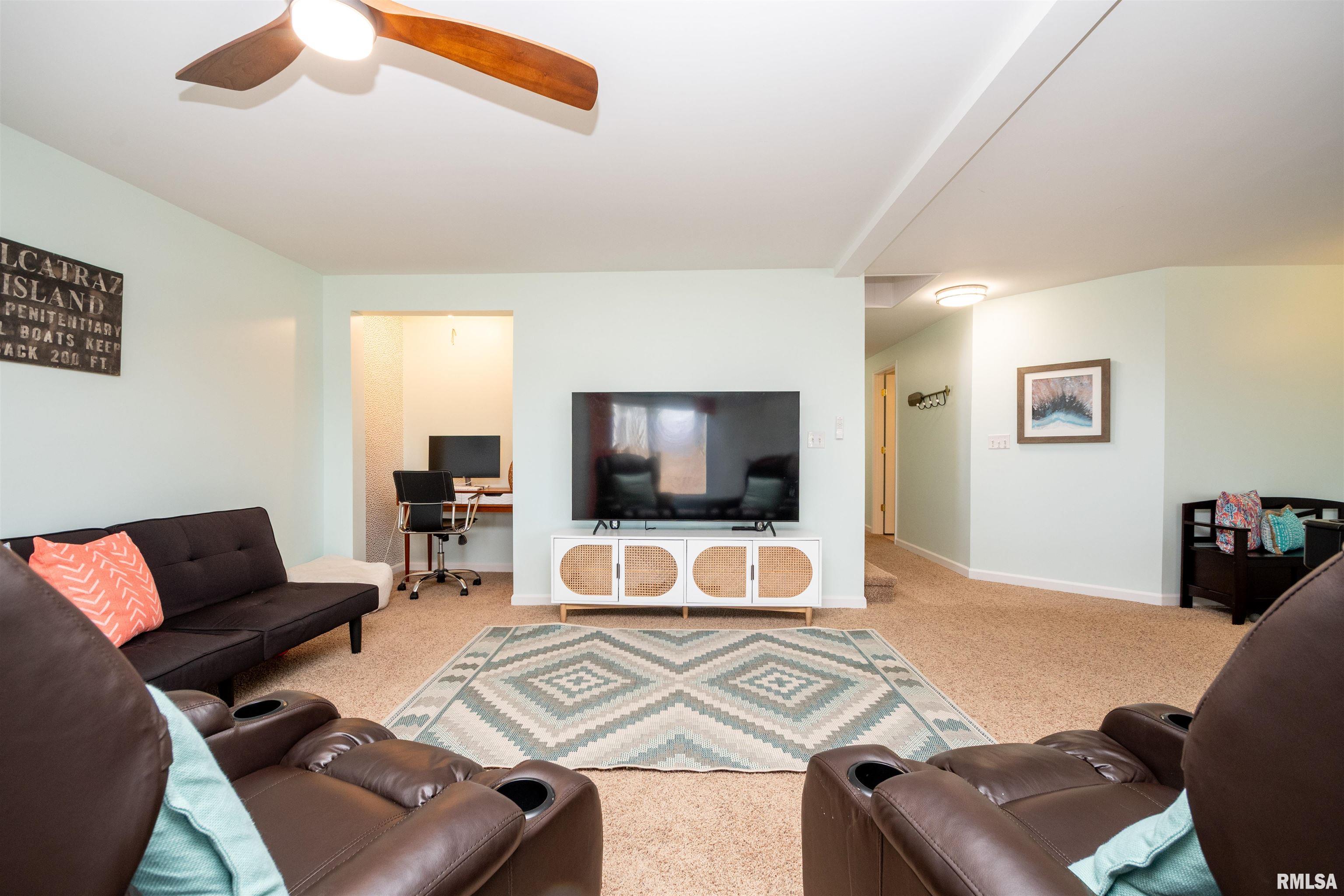 84 Walnut Court Dahinda, IL 61428 - Photo 27 of 53