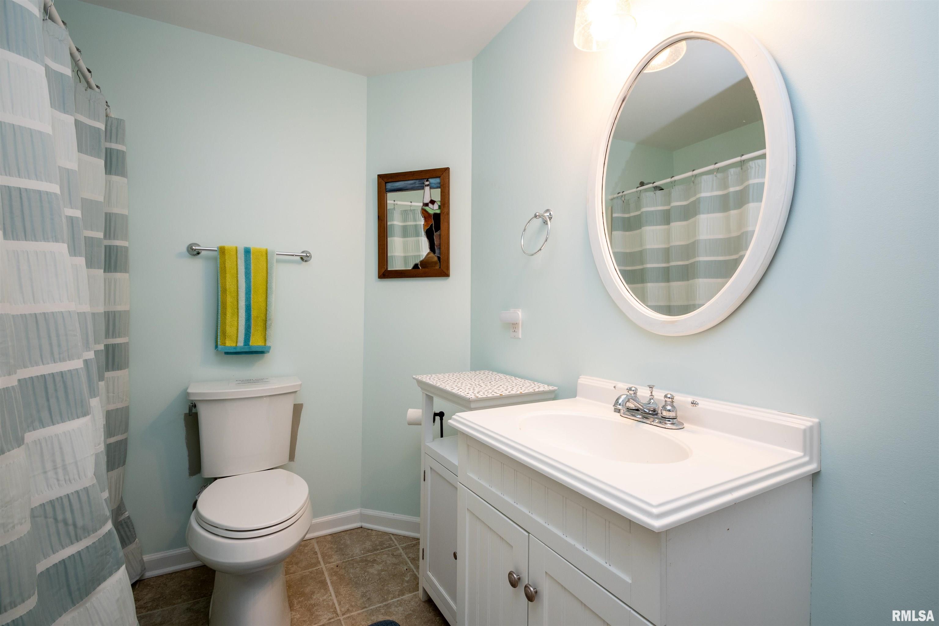 84 Walnut Court Dahinda, IL 61428 - Photo 32 of 53