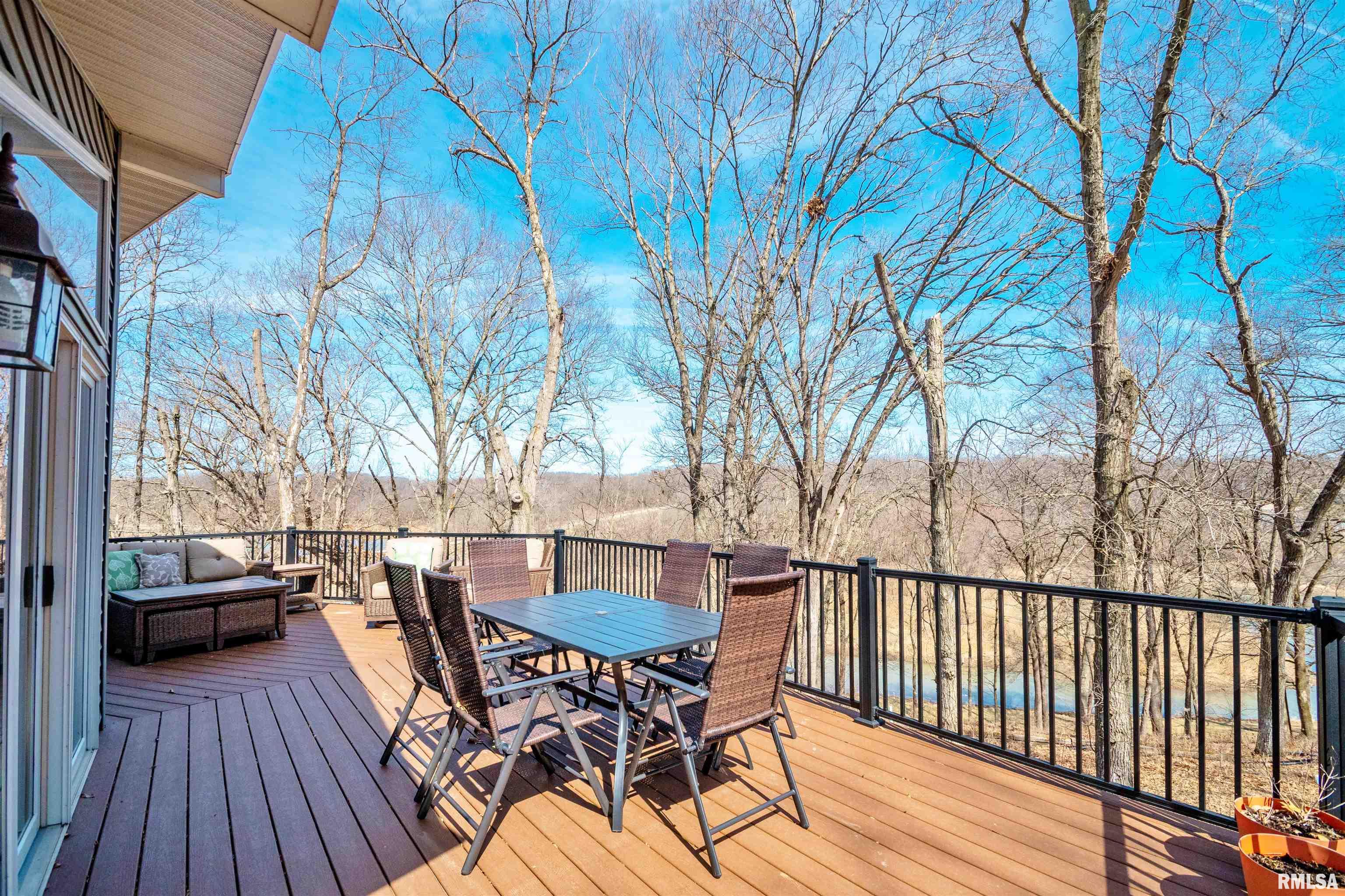 84 Walnut Court Dahinda, IL 61428 - Photo 36 of 53