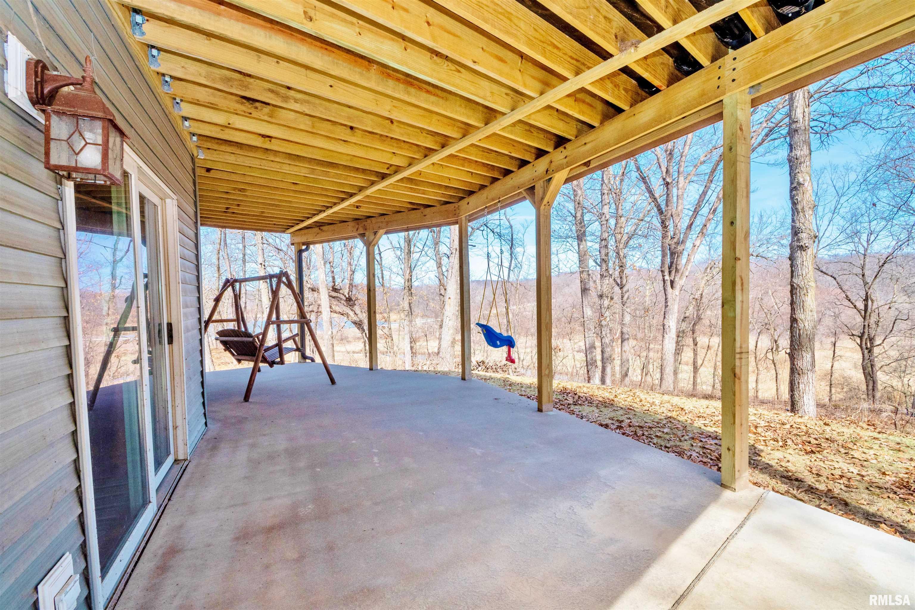 84 Walnut Court Dahinda, IL 61428 - Photo 39 of 53