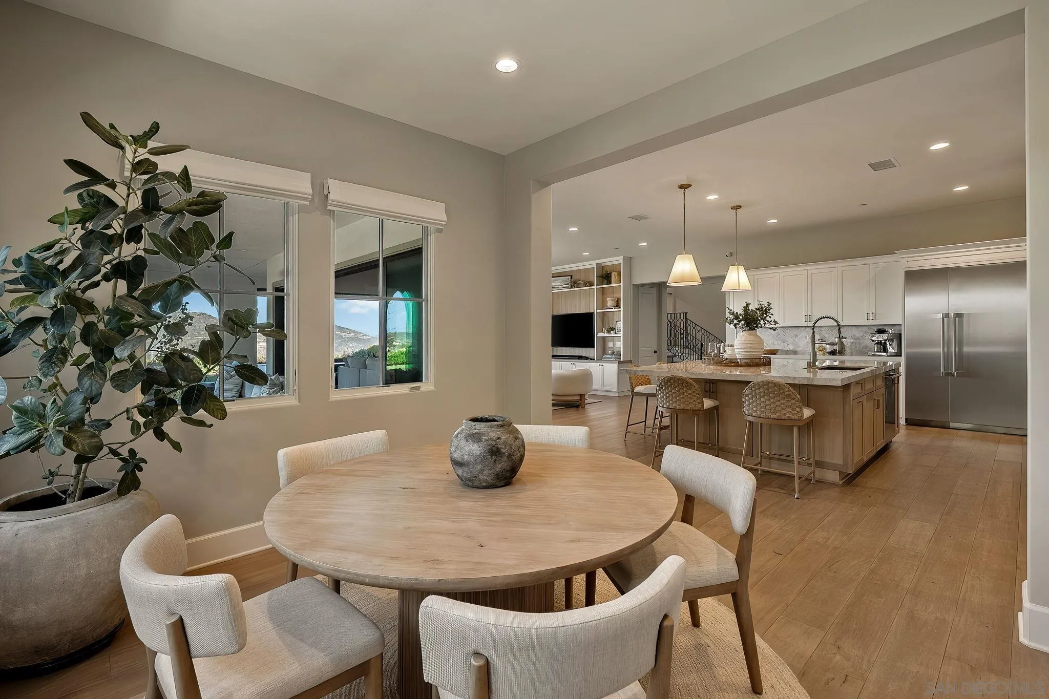 3947 Rancho Summit Drive Encinitas, CA 92024 - Photo 14 of 50 Gallery Image 14