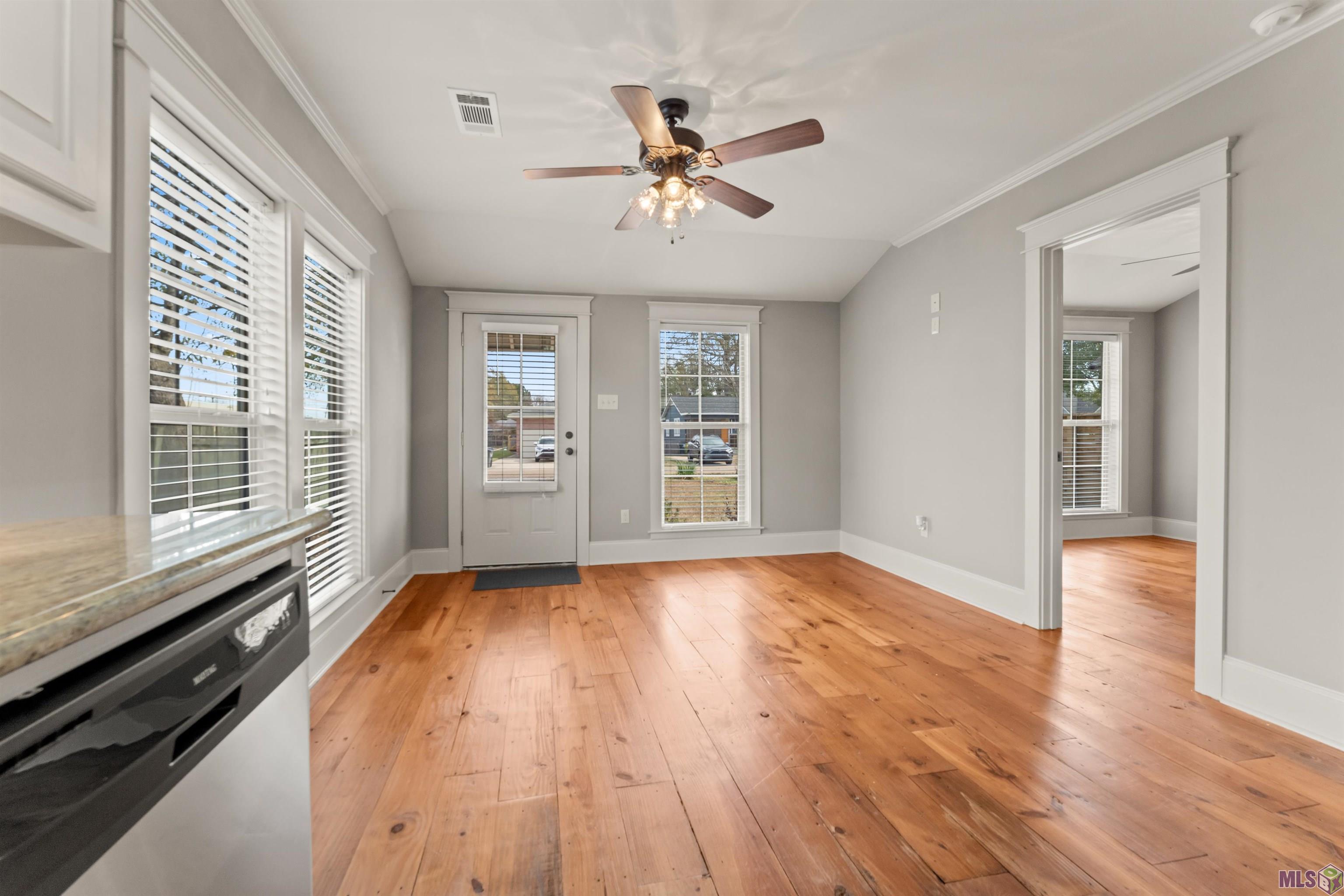 546 Moore Street Baton Rouge, LA 70806 - Photo 6 of 17