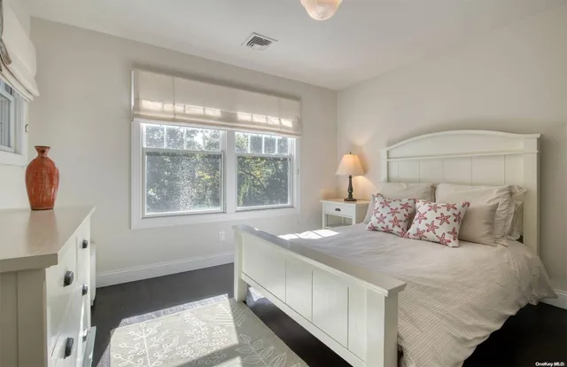 $20,000 | 6 Ocean View Parkway, Southampton, NY 11968