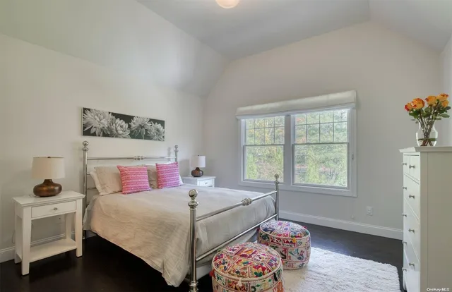 $20,000 | 6 Ocean View Parkway, Southampton, NY 11968