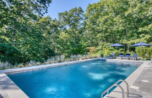 $20,000 | 6 Ocean View Parkway, Southampton, NY 11968