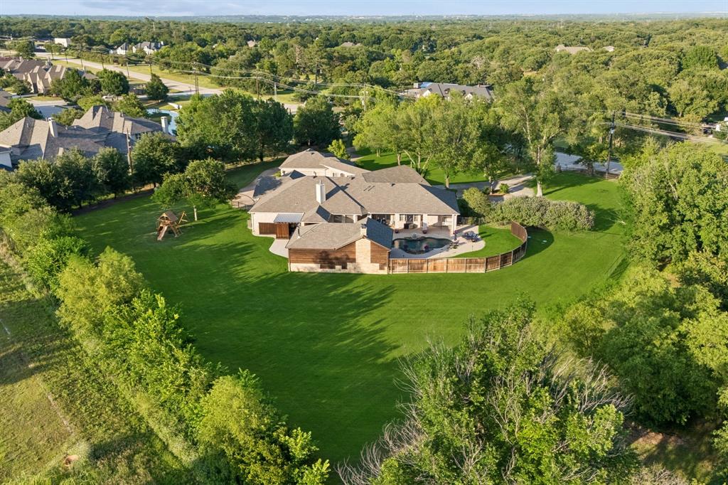 1135 Copper Canyon Road Copper Canyon, TX 76226 - Photo 12 of 40 Offering Luxury, Privacy, And Resort-Style Living In Prestigious Copper Canyon