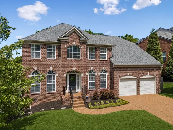 $740,000 | 1009 Stone Ridge Drive, Nashville, TN 37211