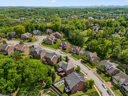 $729,900 | 1009 Stone Ridge Drive, Nashville, TN 37211