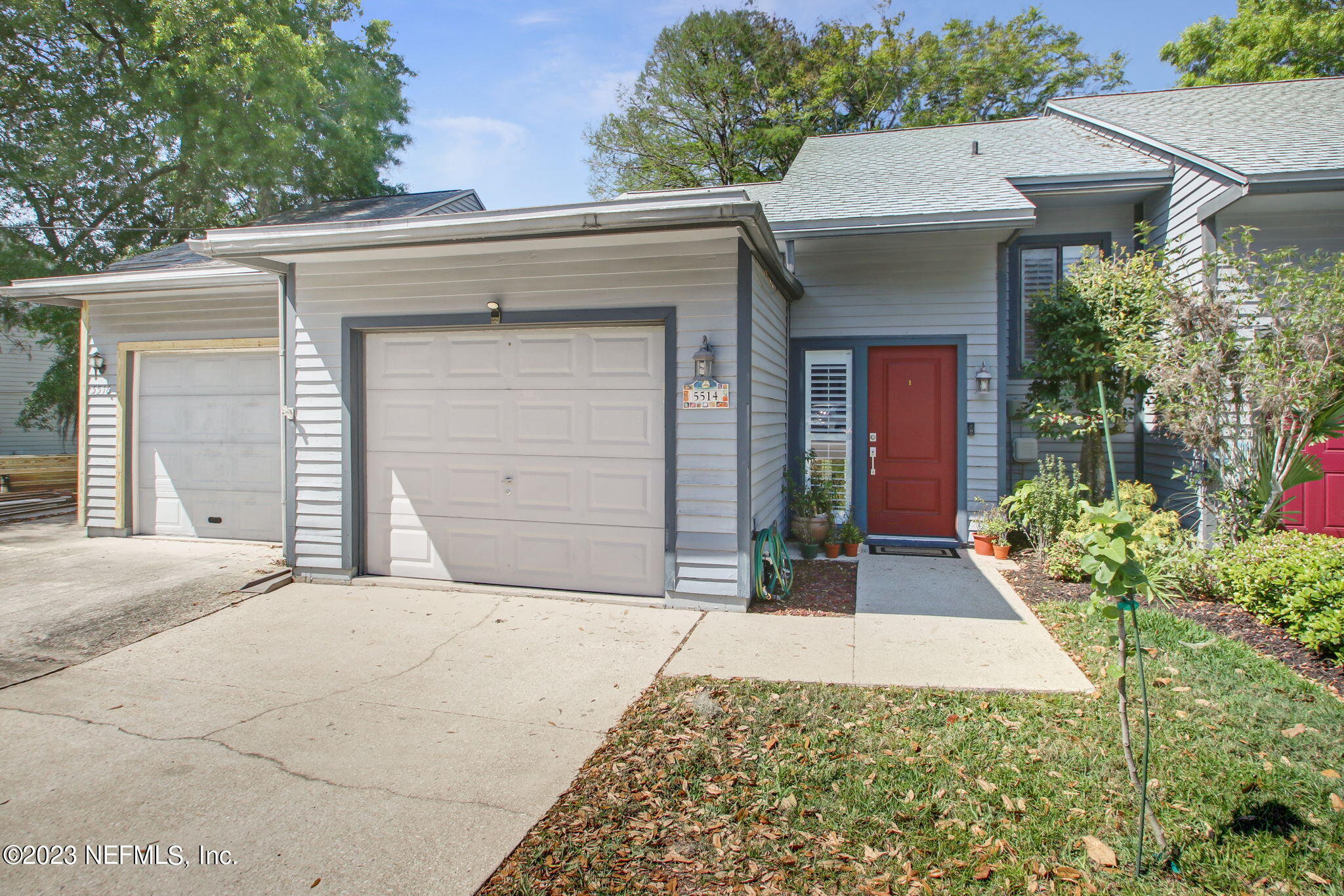 5514 Stanford Road Jacksonville, FL 32207 - Photo 5 of 33 Front view
