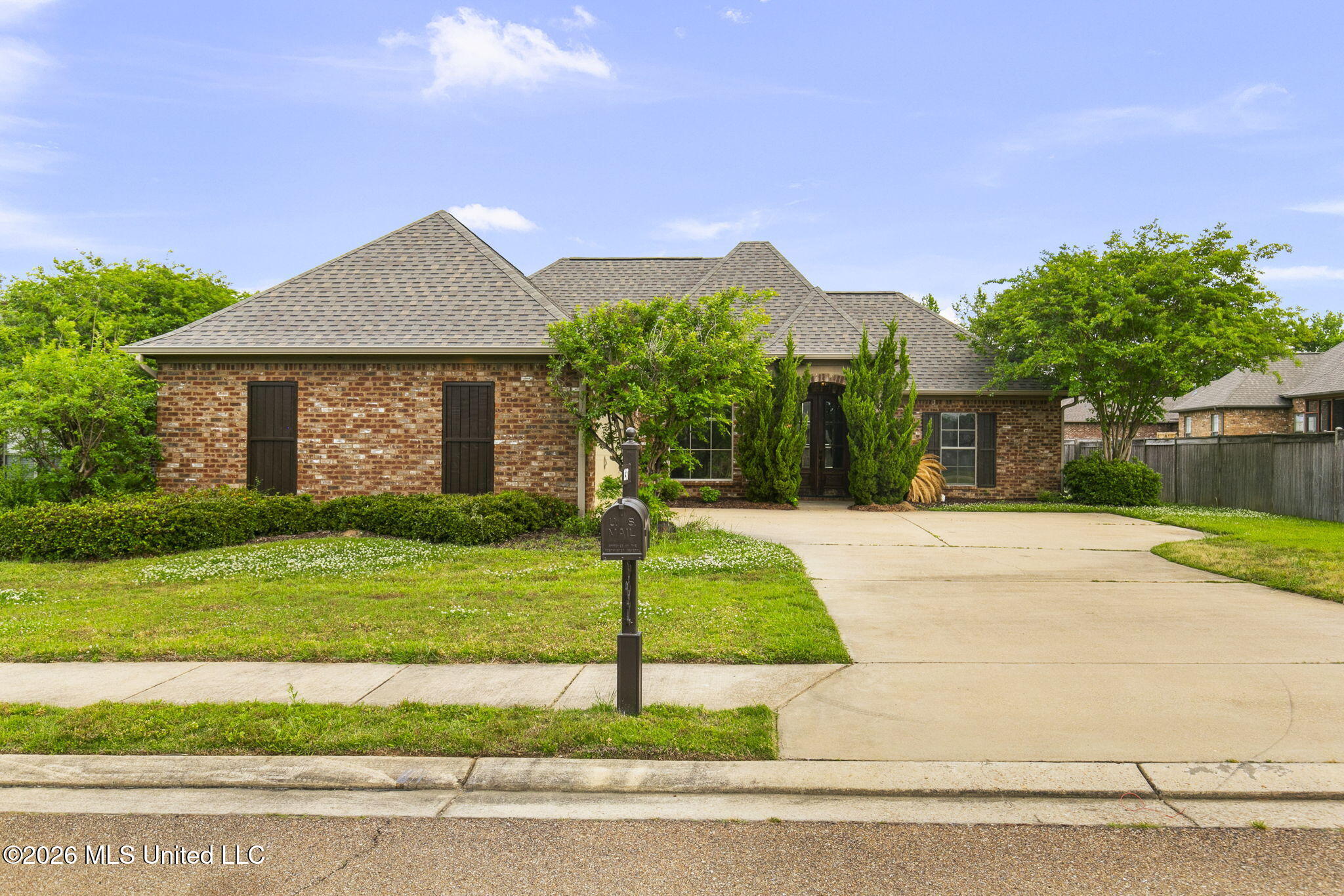 137 Owen Street Madison, MS 39110 - Photo 1 of 42 1-web-or-mls-137 Owen St-1