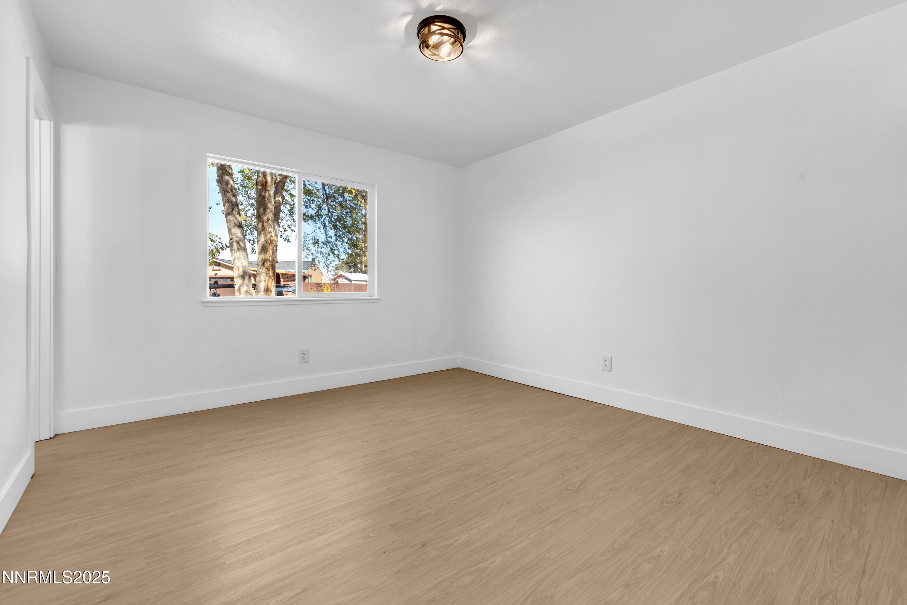 650 Lancaster Drive Reno, NV 89506 - Photo 17 of 27 Lancaster650-017