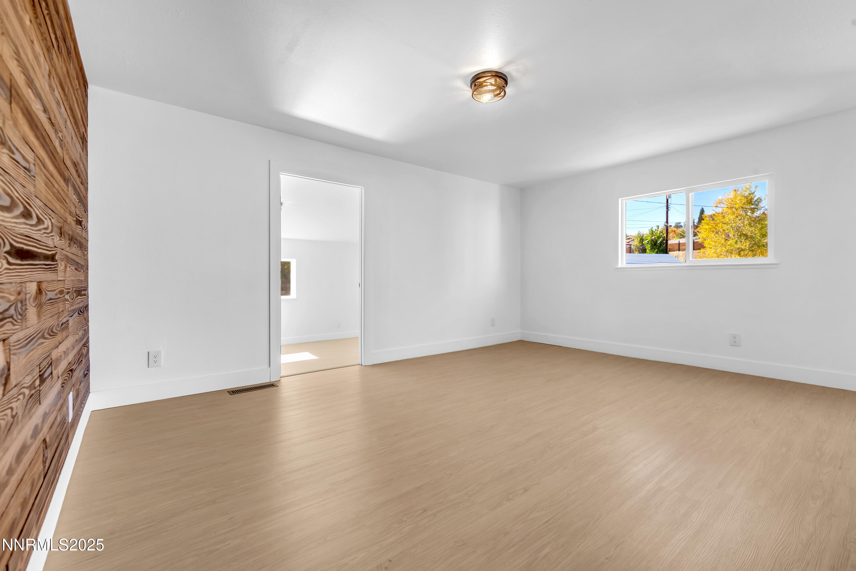 650 Lancaster Drive Reno, NV 89506 - Photo 8 of 27 Lancaster650-005