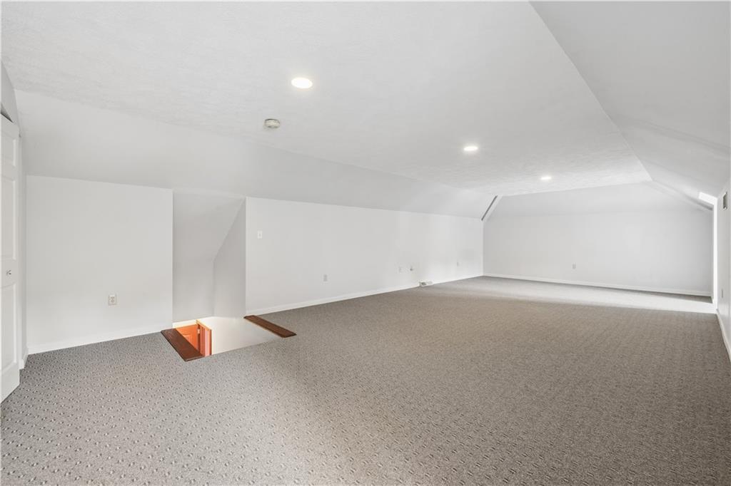 180 Springmeadow Drive Pittsburgh, PA 15241 - Photo 27 of 36