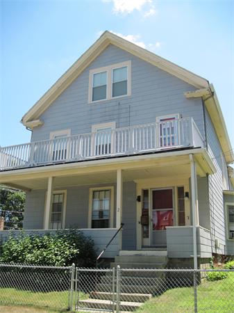 2 Warren Avenue Reading, MA 01867 - Photo 1 of 24 Gallery Image 1