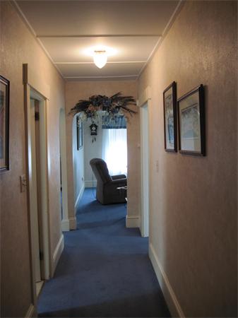2 Warren Avenue Reading, MA 01867 - Photo 20 of 24 Gallery Image 20