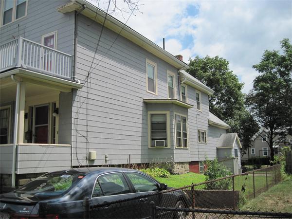 2 Warren Avenue Reading, MA 01867 - Photo 4 of 24 Gallery Image 4