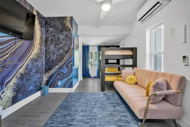 $6,800 | 5830 Northeast 14th Road, Fort Lauderdale, FL 33334