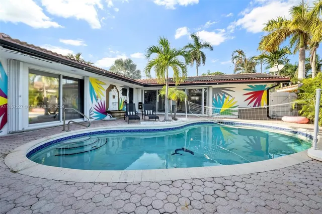 $6,800 | 5830 Northeast 14th Road, Fort Lauderdale, FL 33334