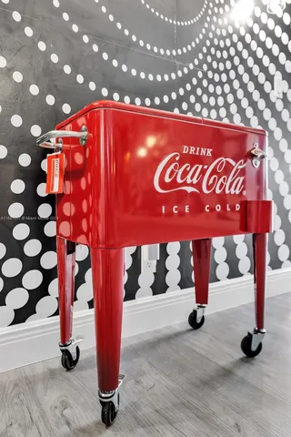 $6,800 | 5830 Northeast 14th Road, Fort Lauderdale, FL 33334