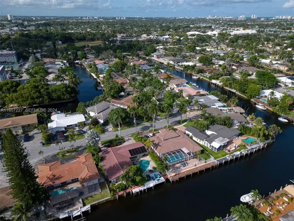 $6,800 | 5830 Northeast 14th Road, Fort Lauderdale, FL 33334