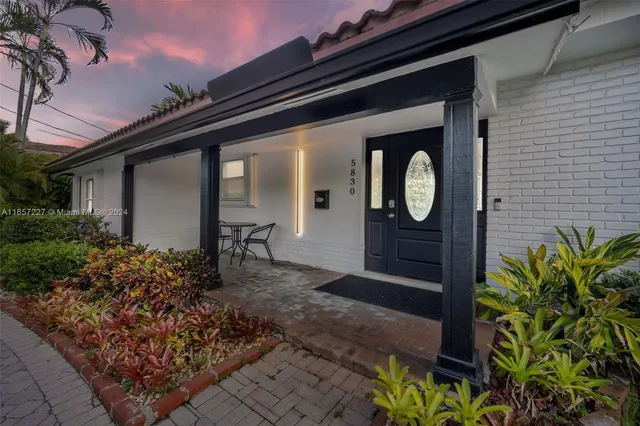 $6,800 | 5830 Northeast 14th Road, Fort Lauderdale, FL 33334