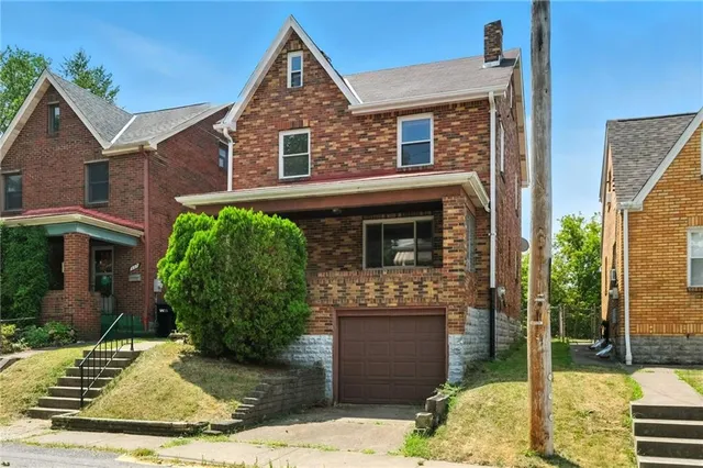 $1,600 | 229 Clairmont Avenue, Pittsburgh, PA 15229