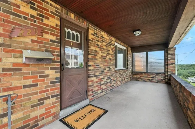 $1,600 | 229 Clairmont Avenue, Pittsburgh, PA 15229