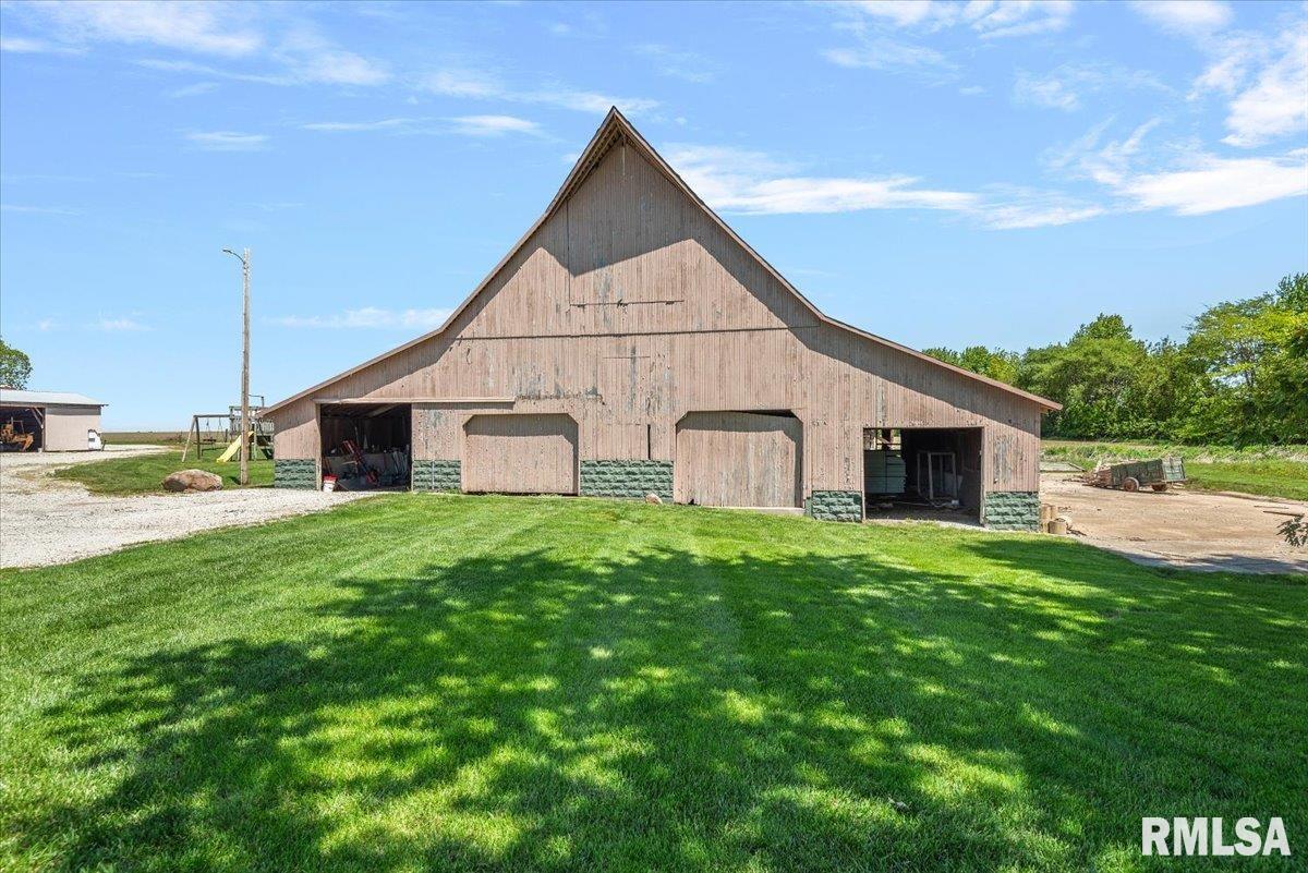20205 North 20th Avenue Nokomis, IL 62075 - Photo 76 of 88