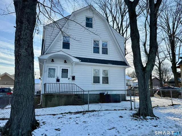 $2,350 | 95 Pope Street, Fairfield, CT 06825