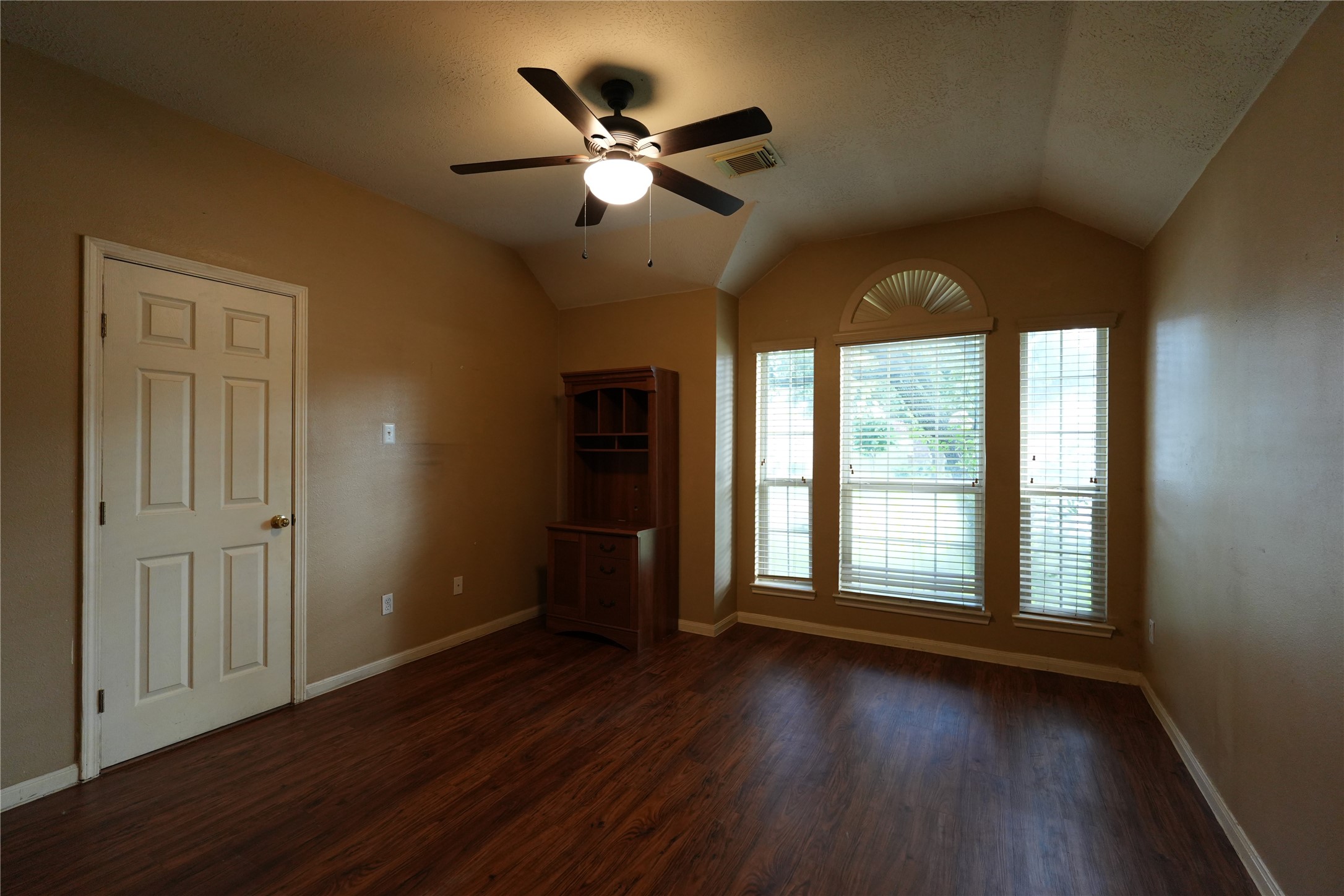 20606 Spring Mission Lane Spring, TX 77388 - Photo 9 of 42