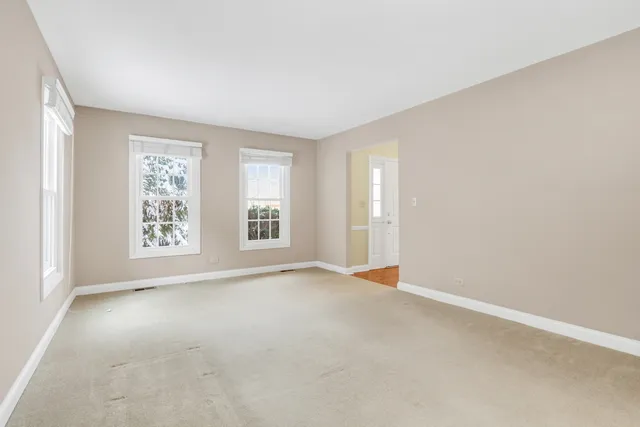 $3,800 | 1000 Cumberland Lane, Buffalo Grove, IL 60089