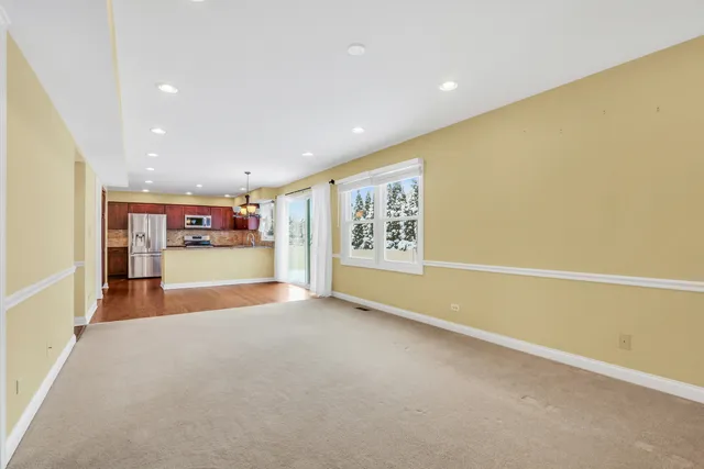 $3,800 | 1000 Cumberland Lane, Buffalo Grove, IL 60089