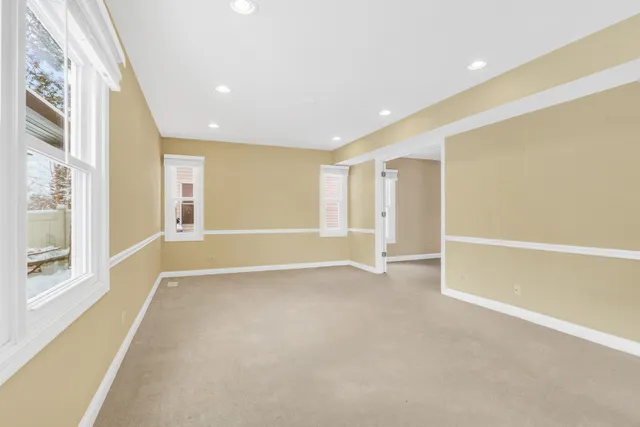 $3,800 | 1000 Cumberland Lane, Buffalo Grove, IL 60089