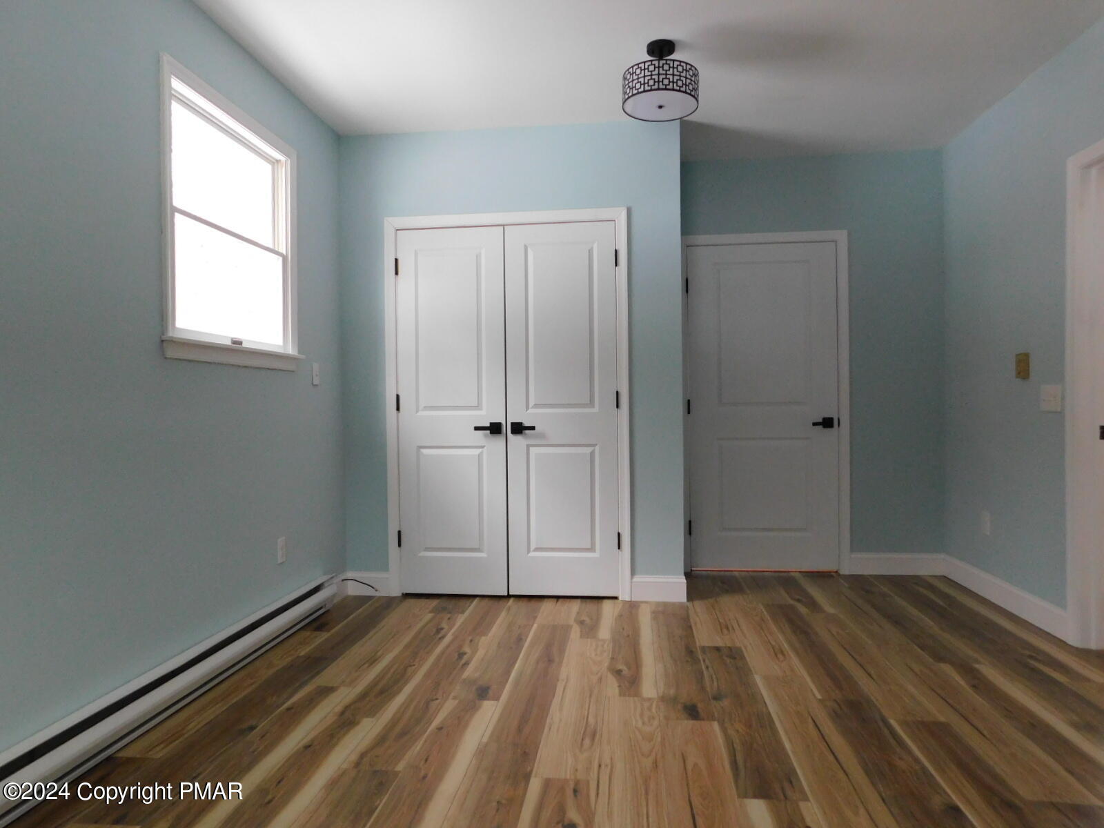 418 Neyhart Road Stroudsburg, PA 18360 - Photo 17 of 38 Master Bed