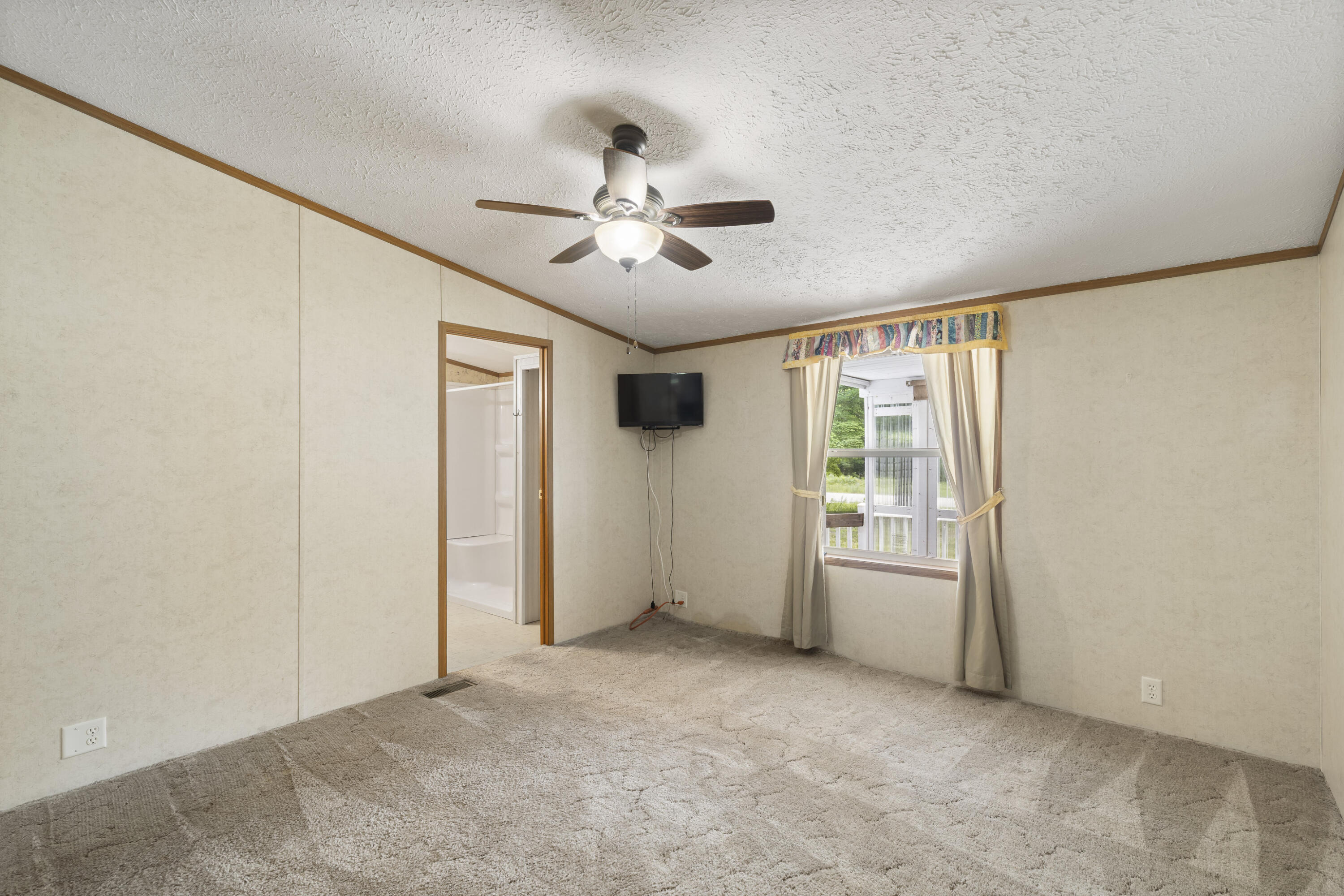 3839 Wallaker Road Benzonia, MI 49616 - Photo 22 of 37 0S5A1536