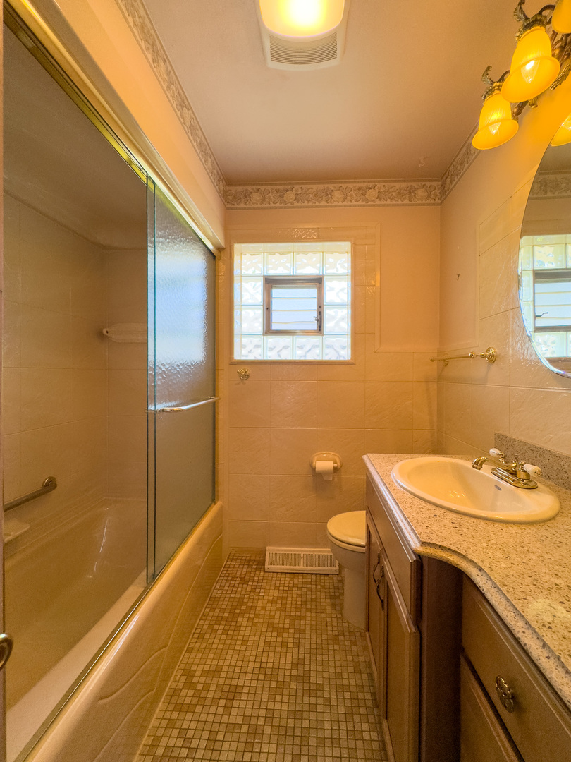 8636 40th Street Lyons, IL 60534 - Photo 25 of 50