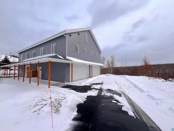 $879,000 | 2718 Northridge Drive, Duluth, MN 55811