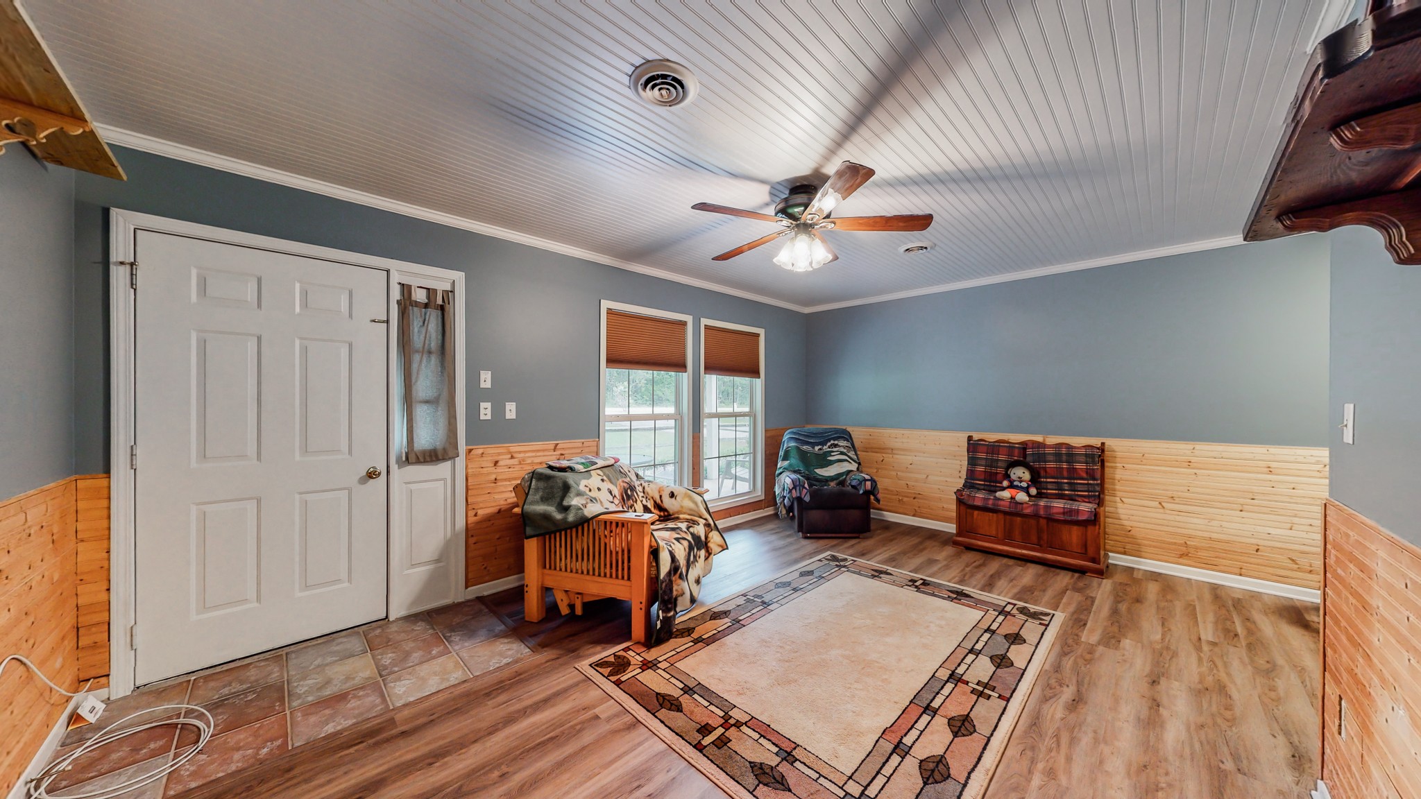 1243 White Road Bon Aqua, TN 37025 - Photo 7 of 42 a living room with furniture and a window