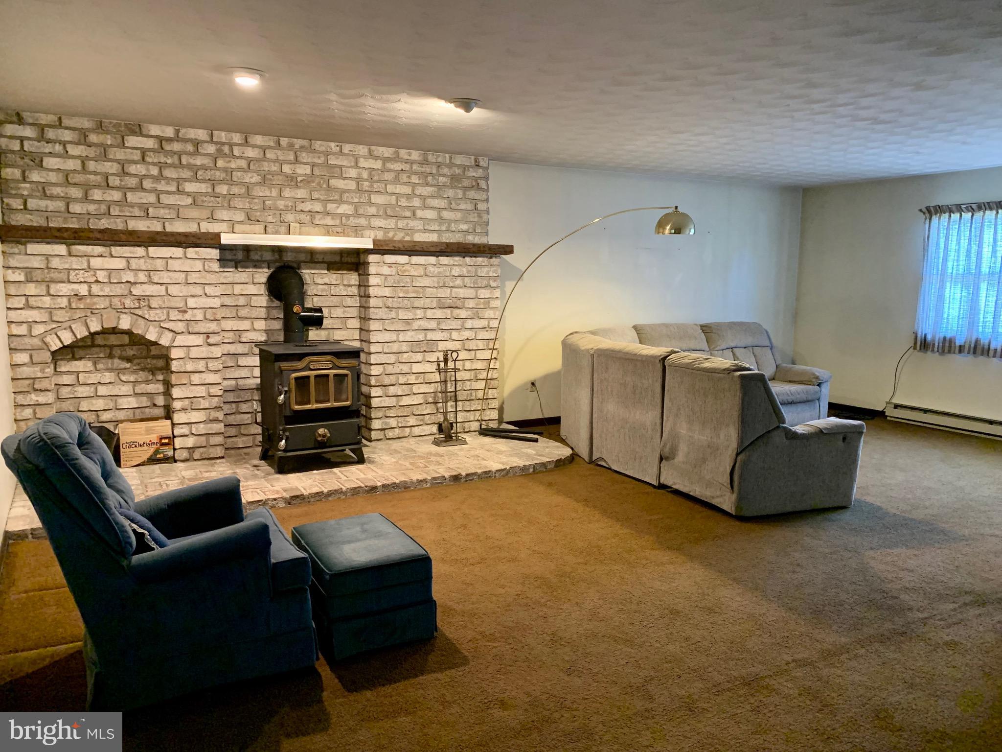 184 Ridge Hill Road Mechanicsburg, PA 17050 - Photo 7 of 13 Gallery Image 7