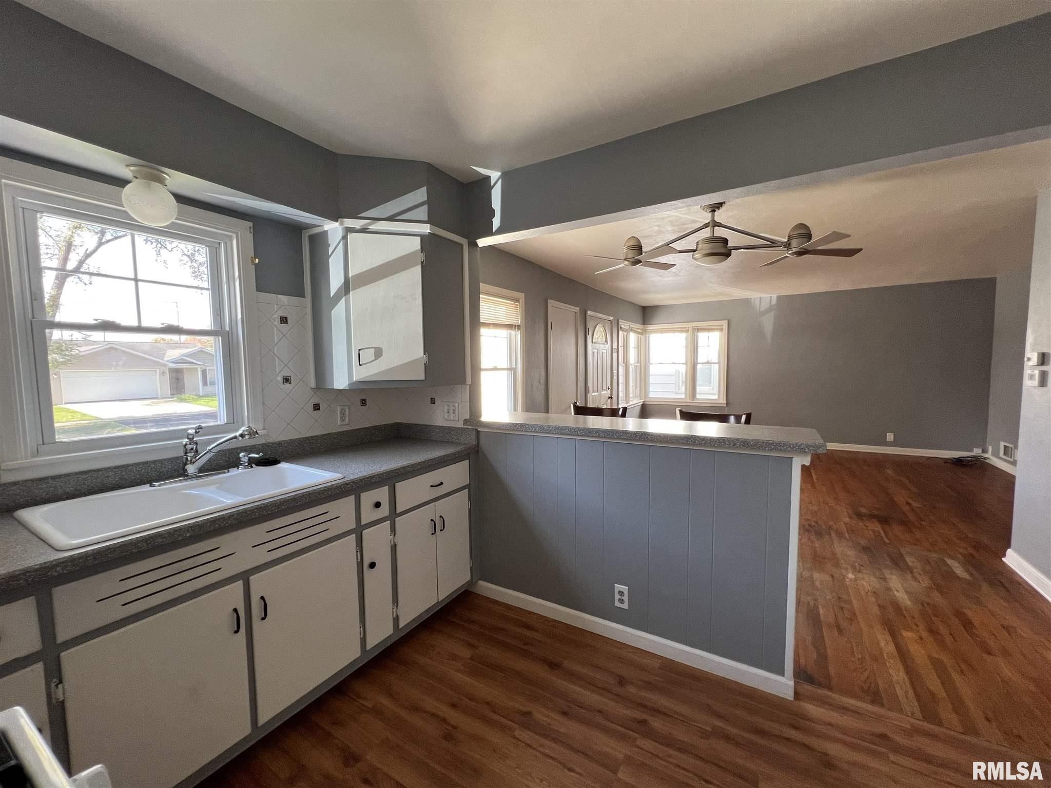 2624 South 7th Street Springfield, IL 62703 - Photo 9 of 27