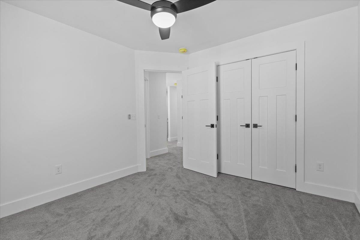 208 Dale Road Burlington, VT 05408 - Photo 30 of 48