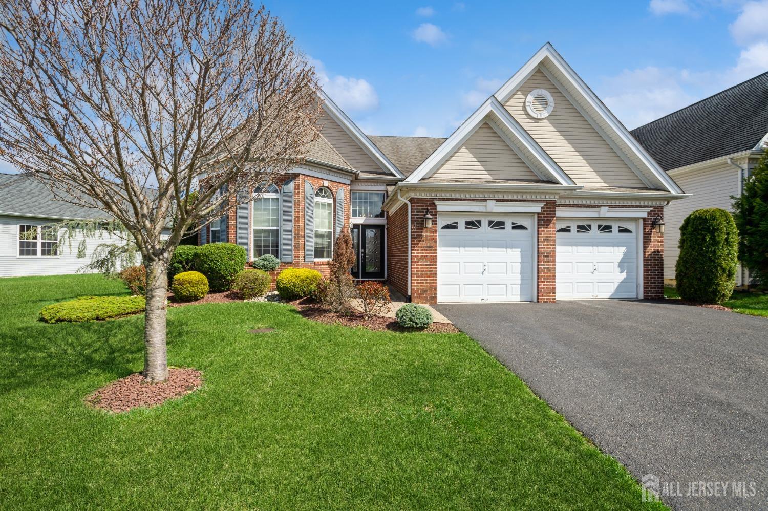 7 Riviera Drive Monroe Township, NJ 08831 - Photo 1 of 41