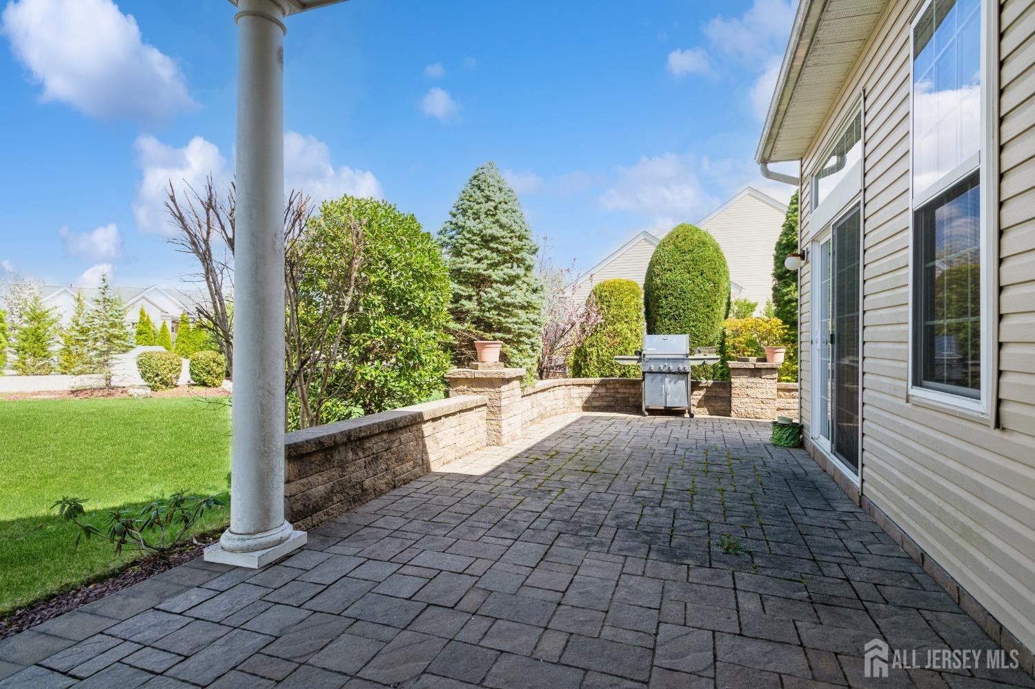 7 Riviera Drive Monroe Township, NJ 08831 - Photo 27 of 41